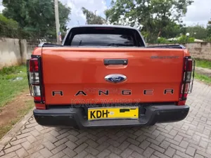 Ford Ranger Wildtrak 2015 Orange