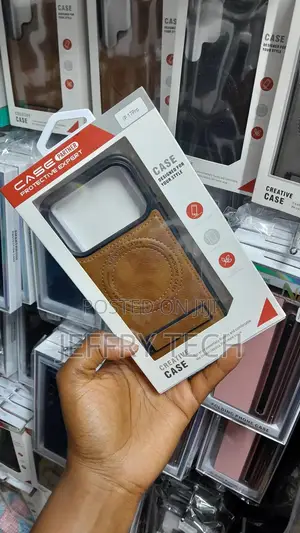 Wtcase iPhone 17 Pro Leather Magsafe Case Built-in Invisible Stand
