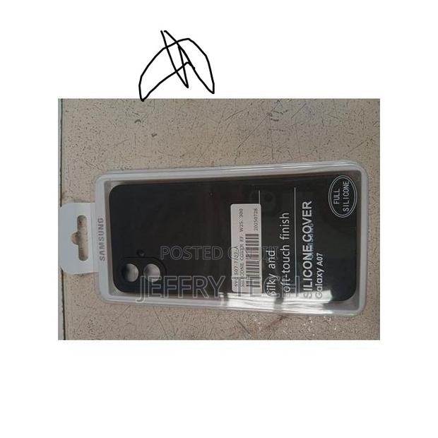 Samsung A17 Silicone Case Pouch - thumbnail 2
