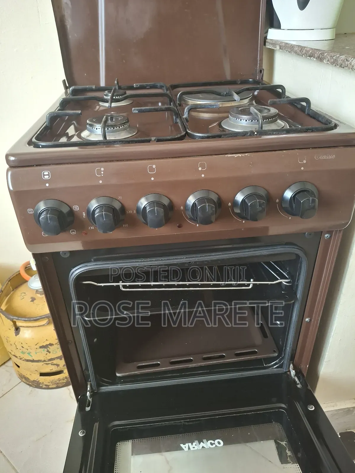 Four Burner Gas Cooker