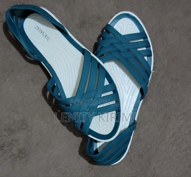 Comfy Sandals - thumbnail 2