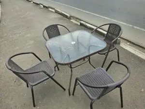 4 Seater Balcon Table and Chair