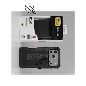Otter Box Defender Cases for iPhone 17 Pro - thumbnail 2