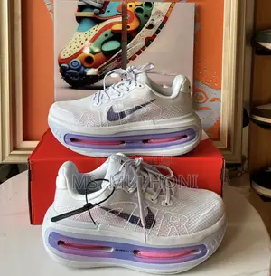 Unisex Premium Nike Running Shoes Size 38-45