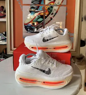 Unisex Premium Nike Running Shoes Size 38-45