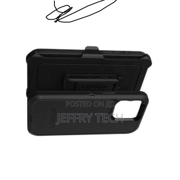 Otterbox Otter Box Defender Case for iPhone 16 Pro - thumbnail 3