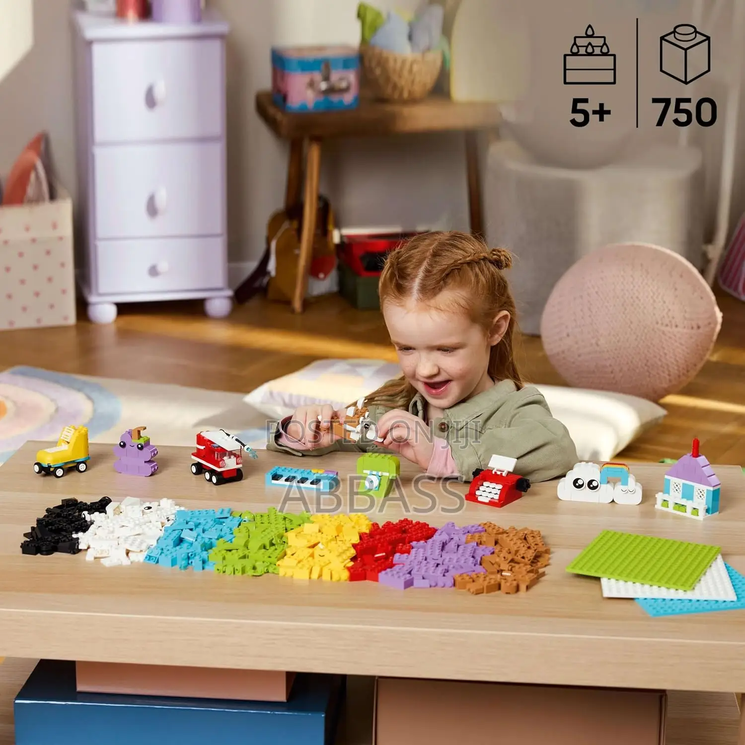 Lego Classic Creative Build-and-Play - Colourful Bricks Set (750 Pcs)