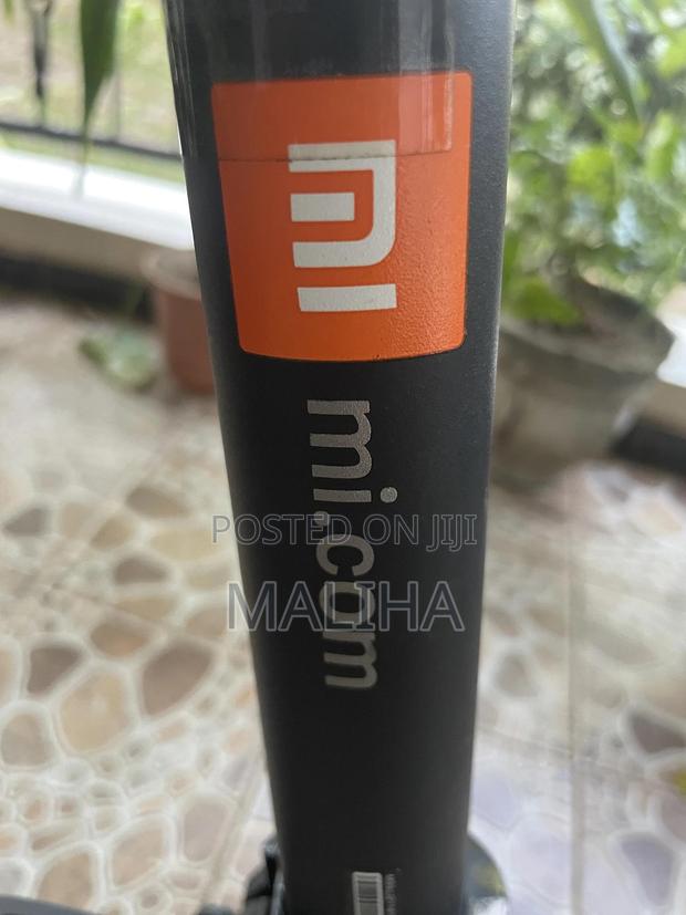 Electric Scooter - thumbnail 4