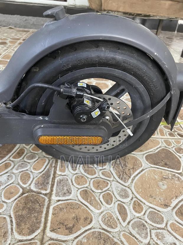 Electric Scooter - thumbnail 7