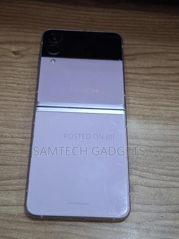 Samsung Galaxy Z Fold3 5G 256 GB Purple - thumbnail 2