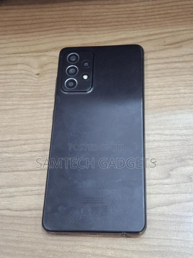 Samsung Galaxy A52s 5G 128 GB Black - main view