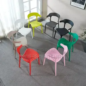 Dining Chairs; Modern Plastic Dining Chairs