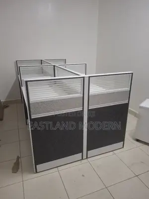 4 Way Office Working Station