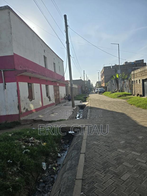 1bdrm Block of Flats in Mwiki for sale