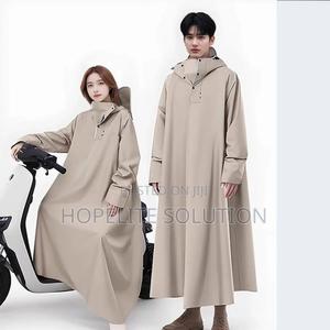 High Quality Adult Raincoat - thumbnail 2