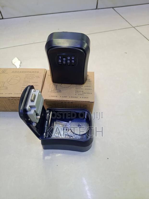 4-Digit Combination Wall Mounted Key Safe Box