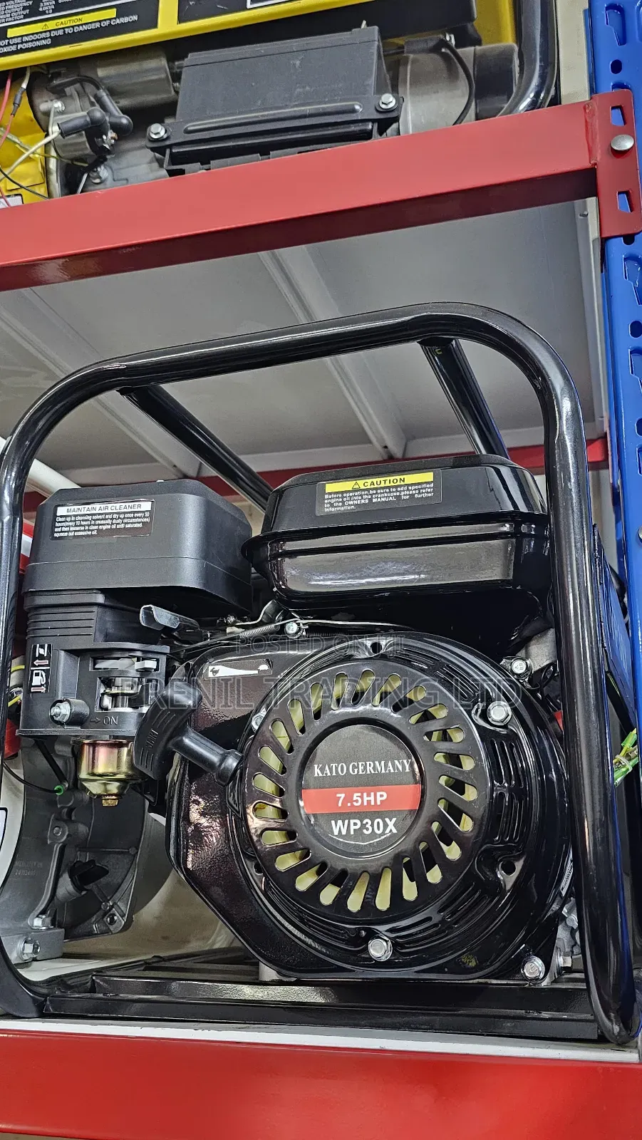 Kato Germany Gasoline-Powered Water Pump