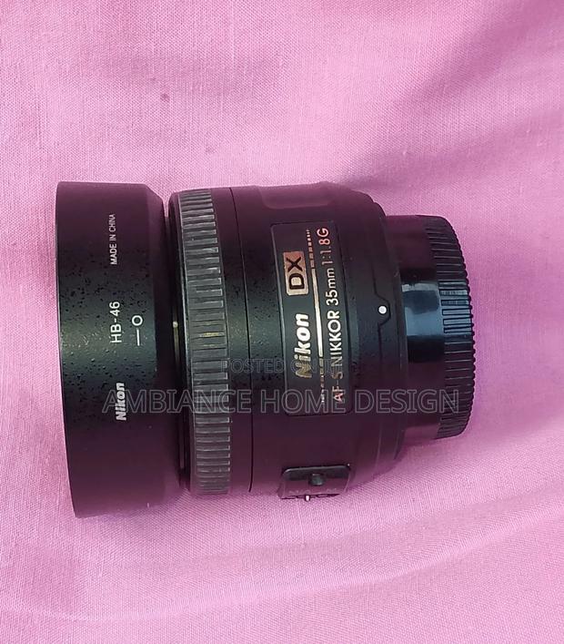 Nikon Lens - main view