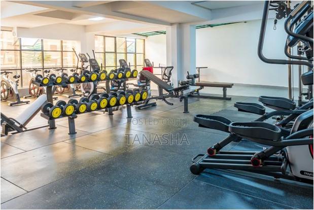 One Bedroom Airbnb Apartment - thumbnail 9