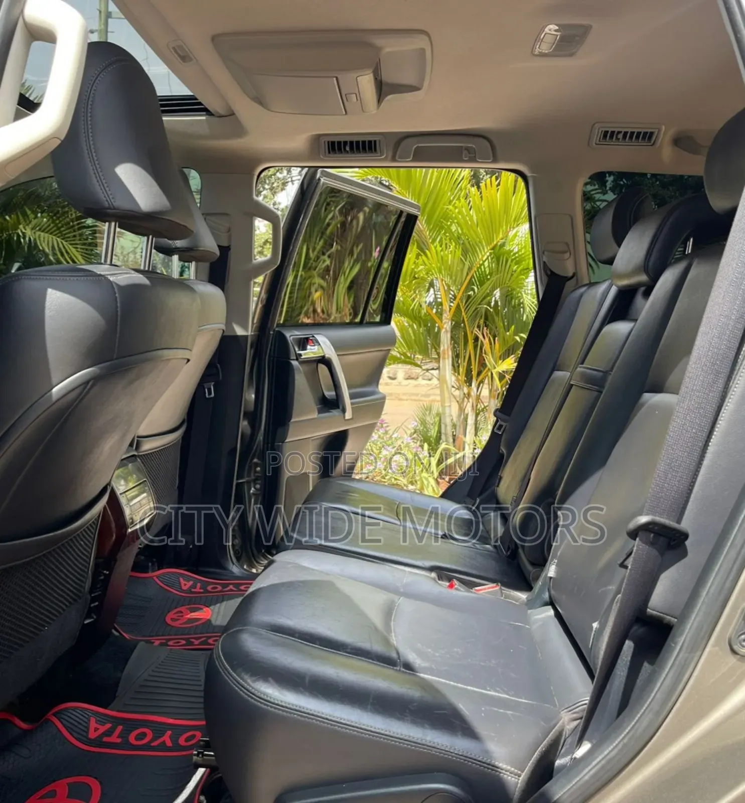 Toyota Land Cruiser Prado 2.8 2017 Gold