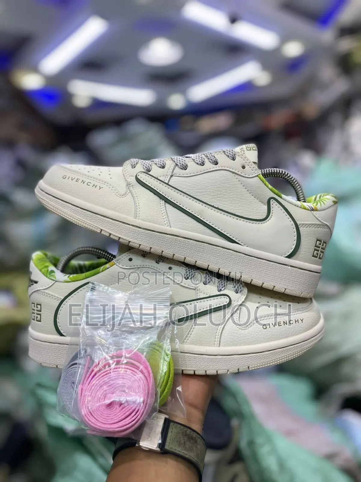 Air Jordan 1 Low   “Travis Scott Givenchy “