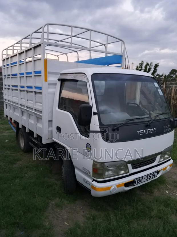 Isuzu Elf NHR