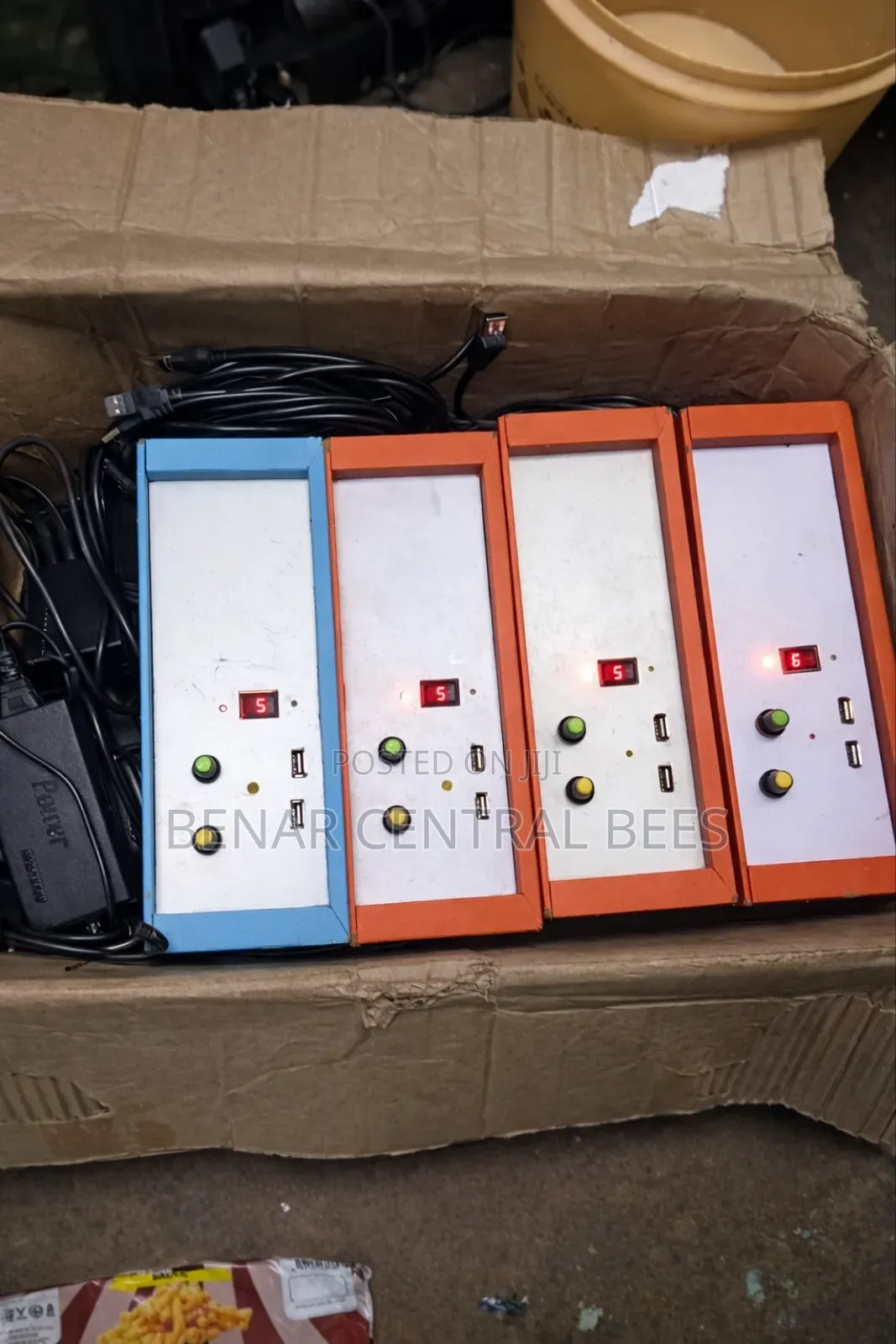 Bee Venom Collector Machines