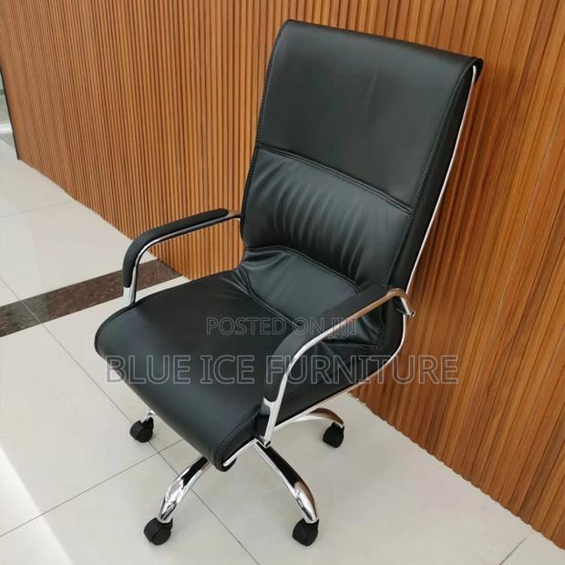 Comfort Modern Office Chair
