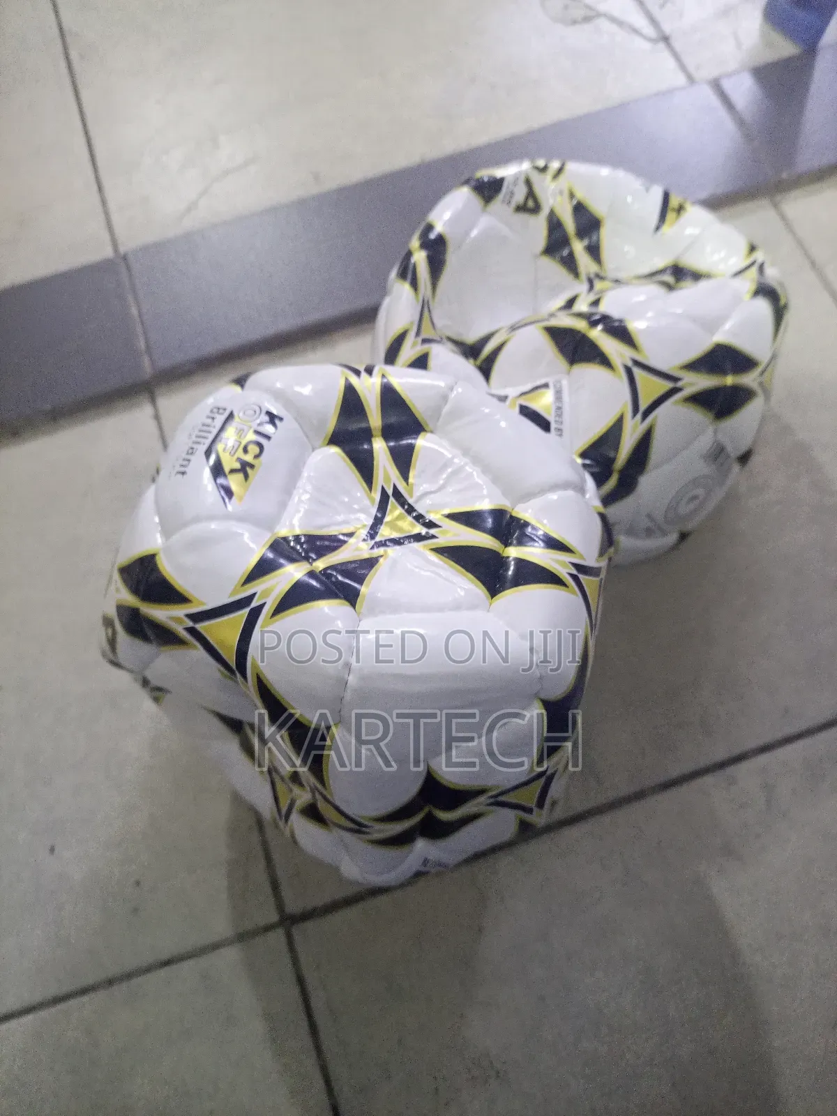 Mikasa Durable Soccer Ball/ Football for Training Matches