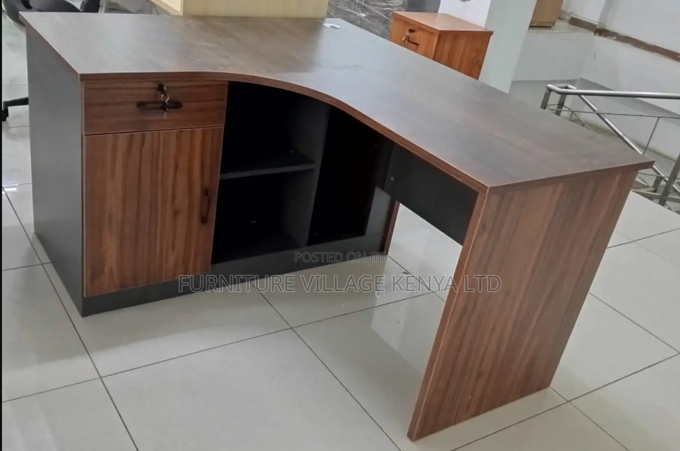 Office Desk; 1.4m Advanced Curved Office Desk