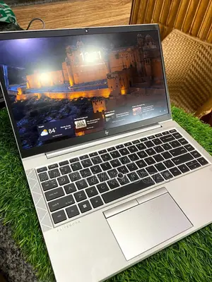 Laptop HP EliteBook 845 G7 16GB AMD Ryzen 7 SSD 256GB