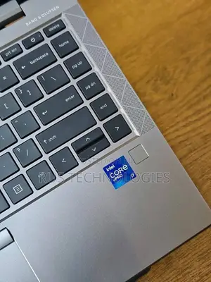 Laptop HP ZBook Firefly G8 16GB Intel Core i7 SSD 512GB