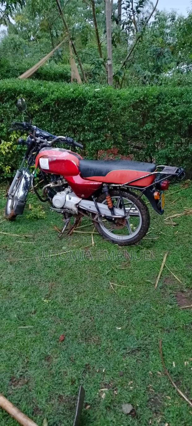 Bajaj Boxer 100 2018 Red - thumbnail 2