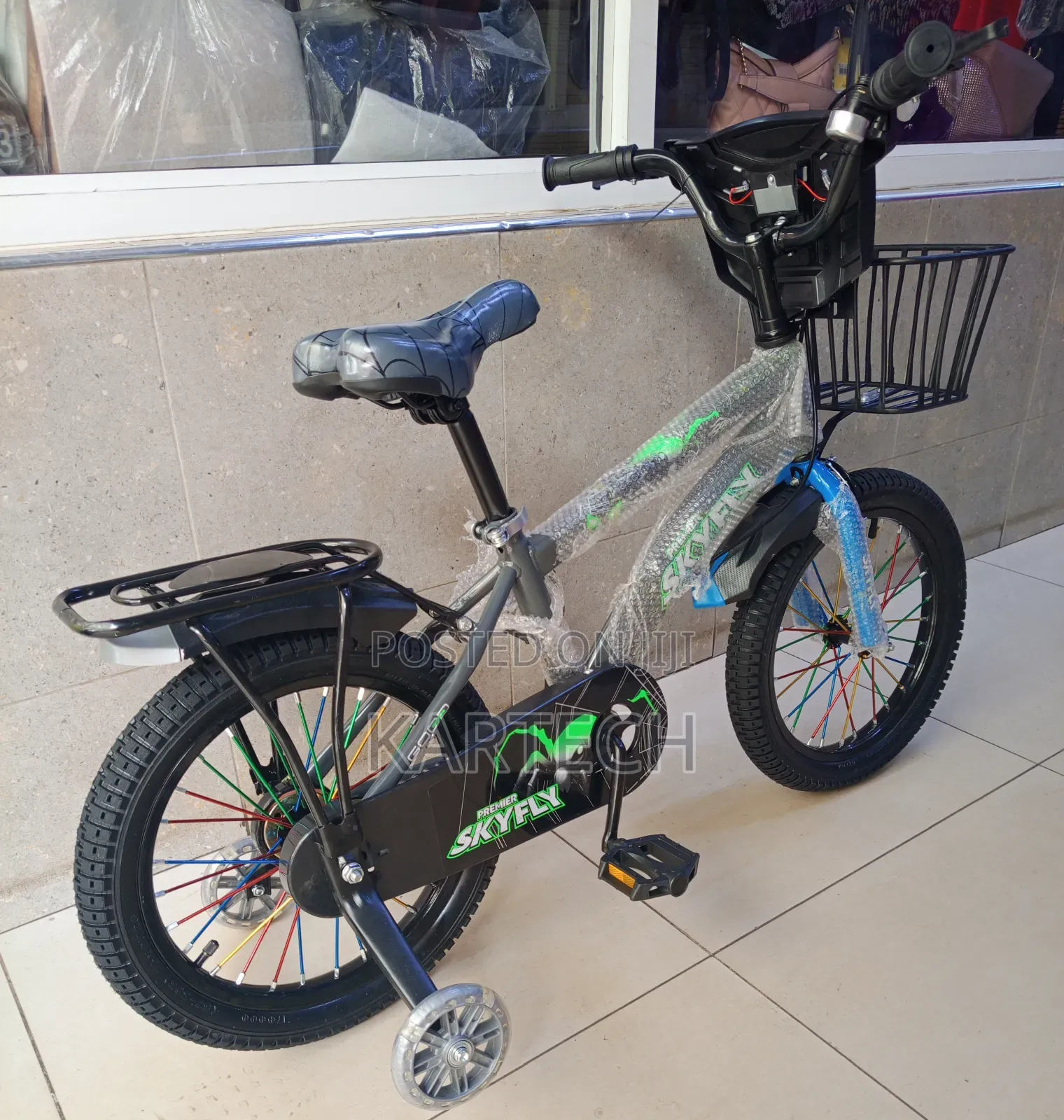 Skyfly BMX 16-Inch Bicycle for Boys Girls (Age 4–7)