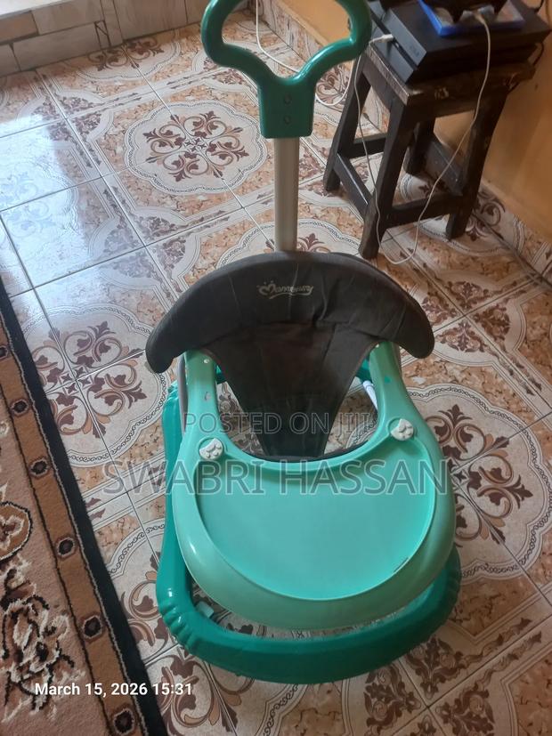 Baby Walker - thumbnail 3