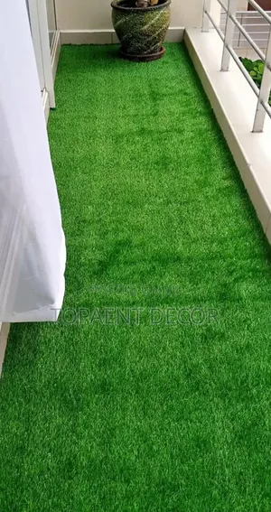 20mm  Balcony Quality Green Artificial Grass Carpet
