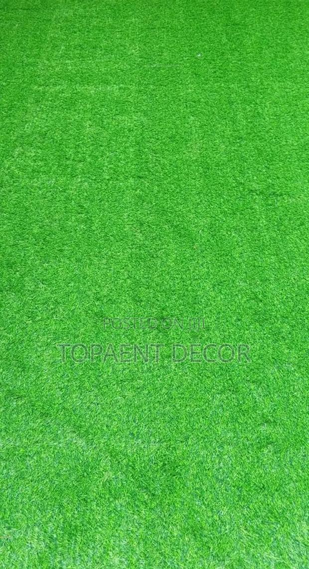 No Wedding Needed Radiant Green Artificial Grass Carpet - main view