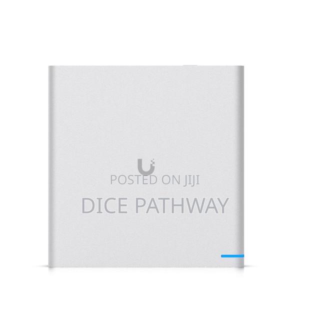 Ubiquiti Unifi Cloudkey+ (Uck-G2-Ssd) - thumbnail 3