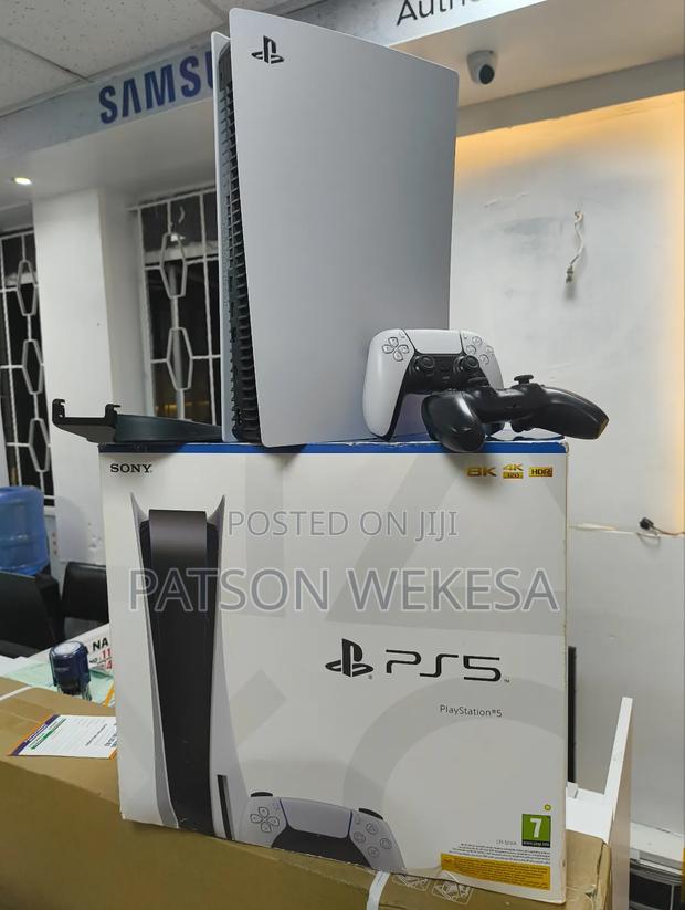 Ps5 Standard (Open Box With Gta 5,Fifa and Two Controllers) - thumbnail 2