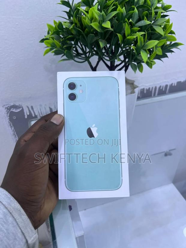 Apple iPhone 11 256 GB Green - main view