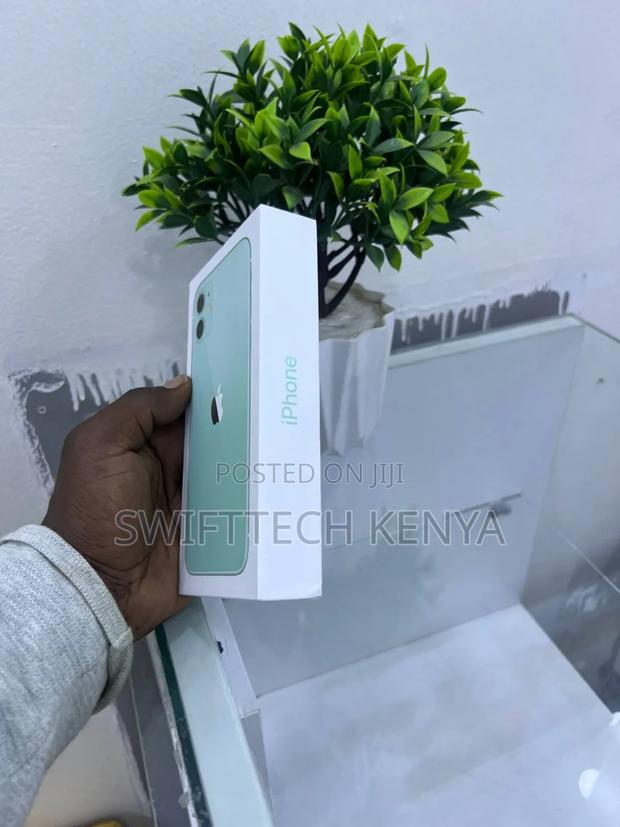 Apple iPhone 11 256 GB Green - thumbnail 2