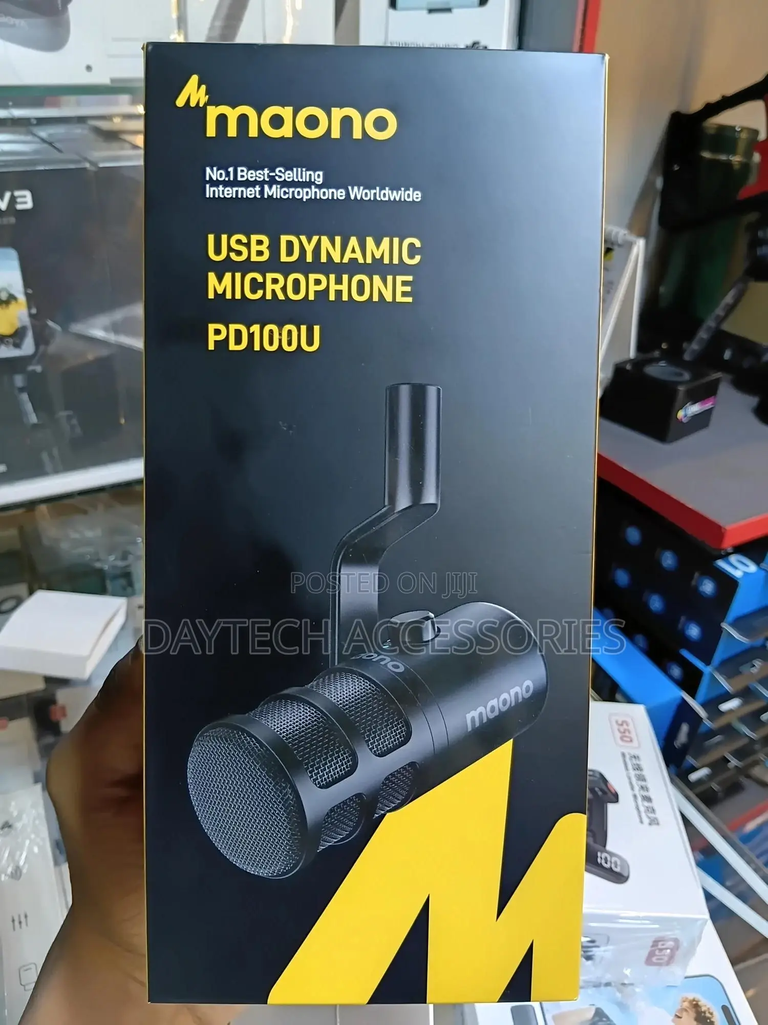Maono Pd100u Usb Dynamic Microphone for Podcast Recording.