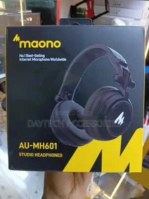 The Maono Au-Mh601 Studio Headphones.