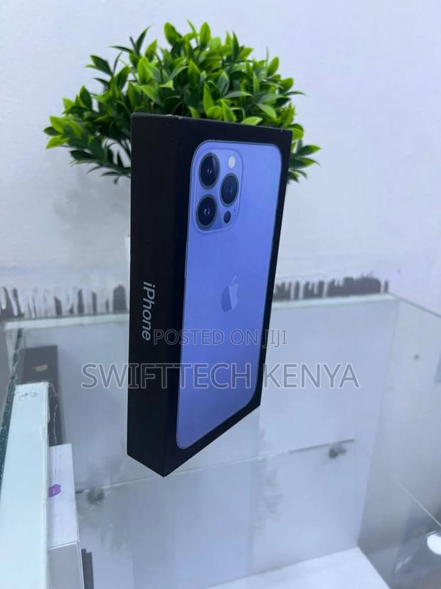 Apple iPhone 13 Pro Max 256 GB Blue - thumbnail 2