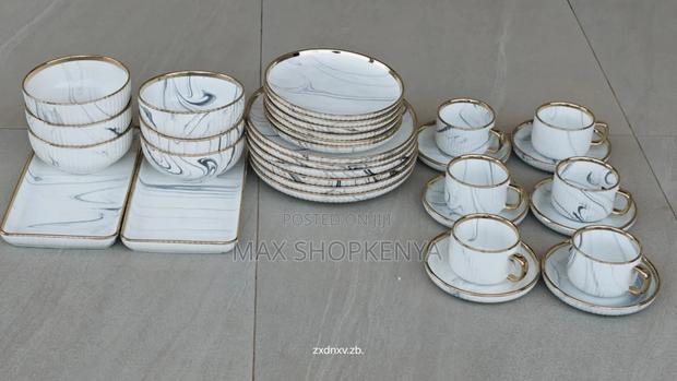 32 Pc European Dinner Set - main view