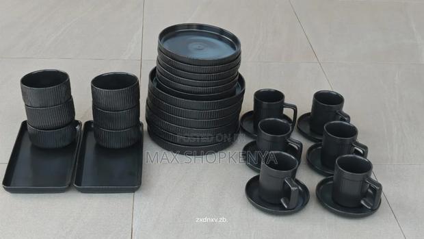 32pcs Matte Stoneware Smooth Finish
 Dinner Set