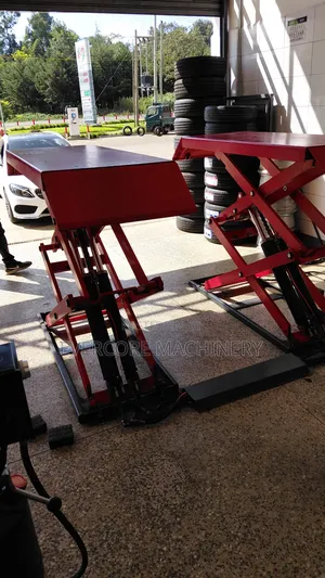 Commercial 4tonne Car Scissor Lift Machine Electric Hydraulic.