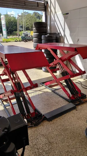 Commercial 4tonne Car Scissor Lift Machine Electric Hydraulic.
