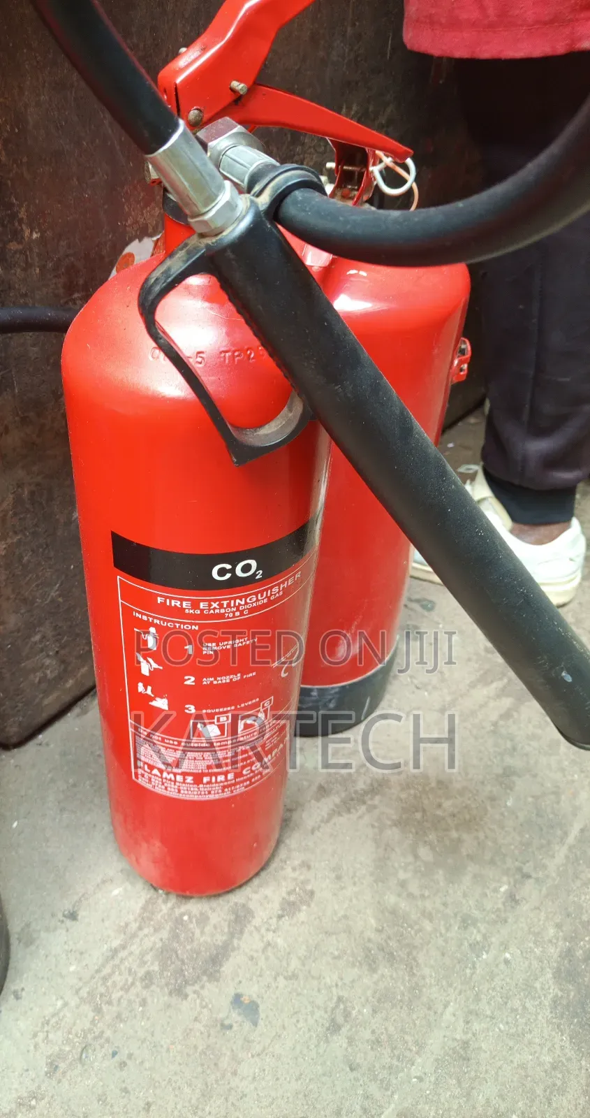 5kg Co2 Fire Extinguisher With Discharge Horn – For Electrical Fires