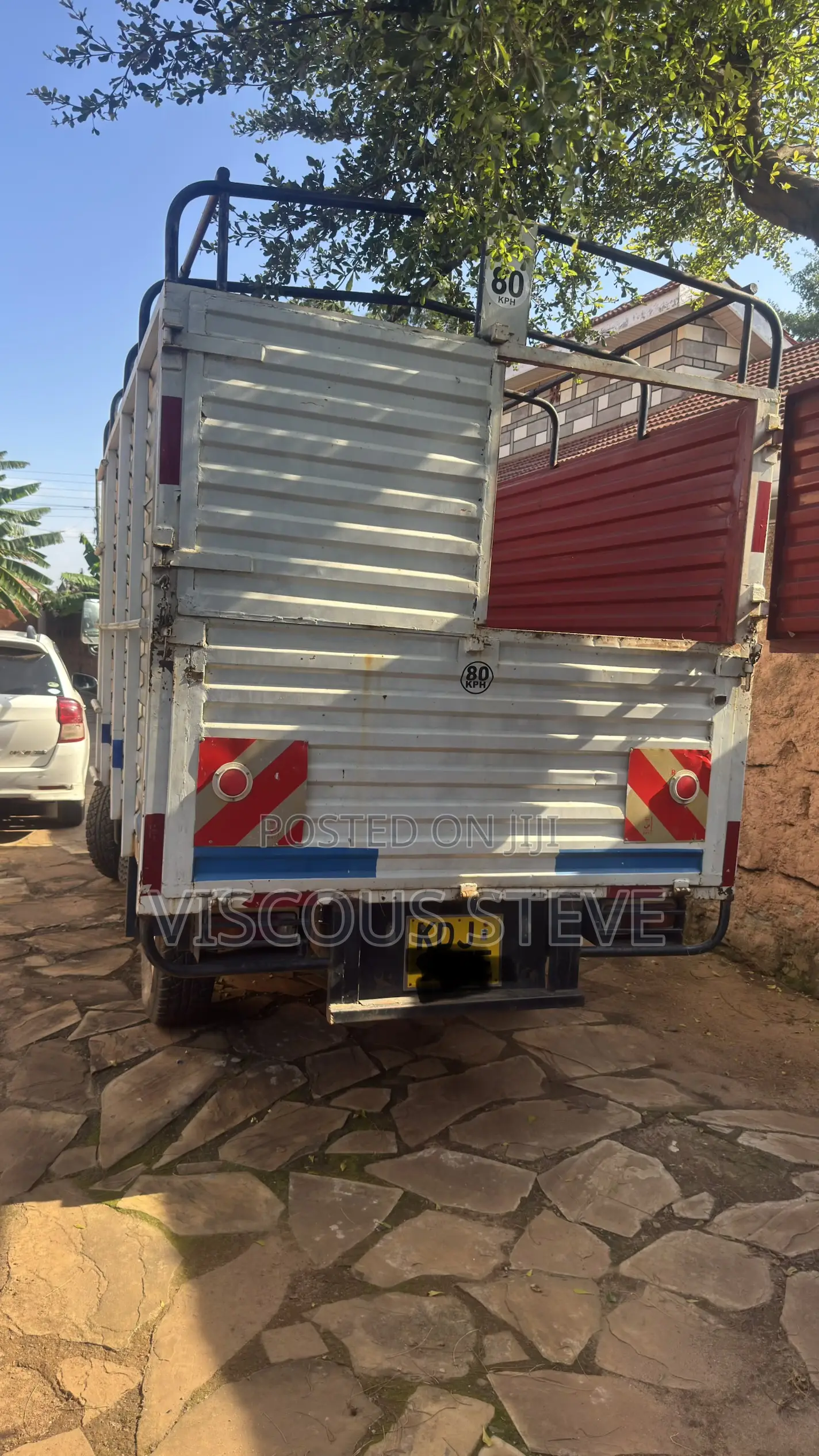 V Clean Toyota Dyna 2015 Distress Sale